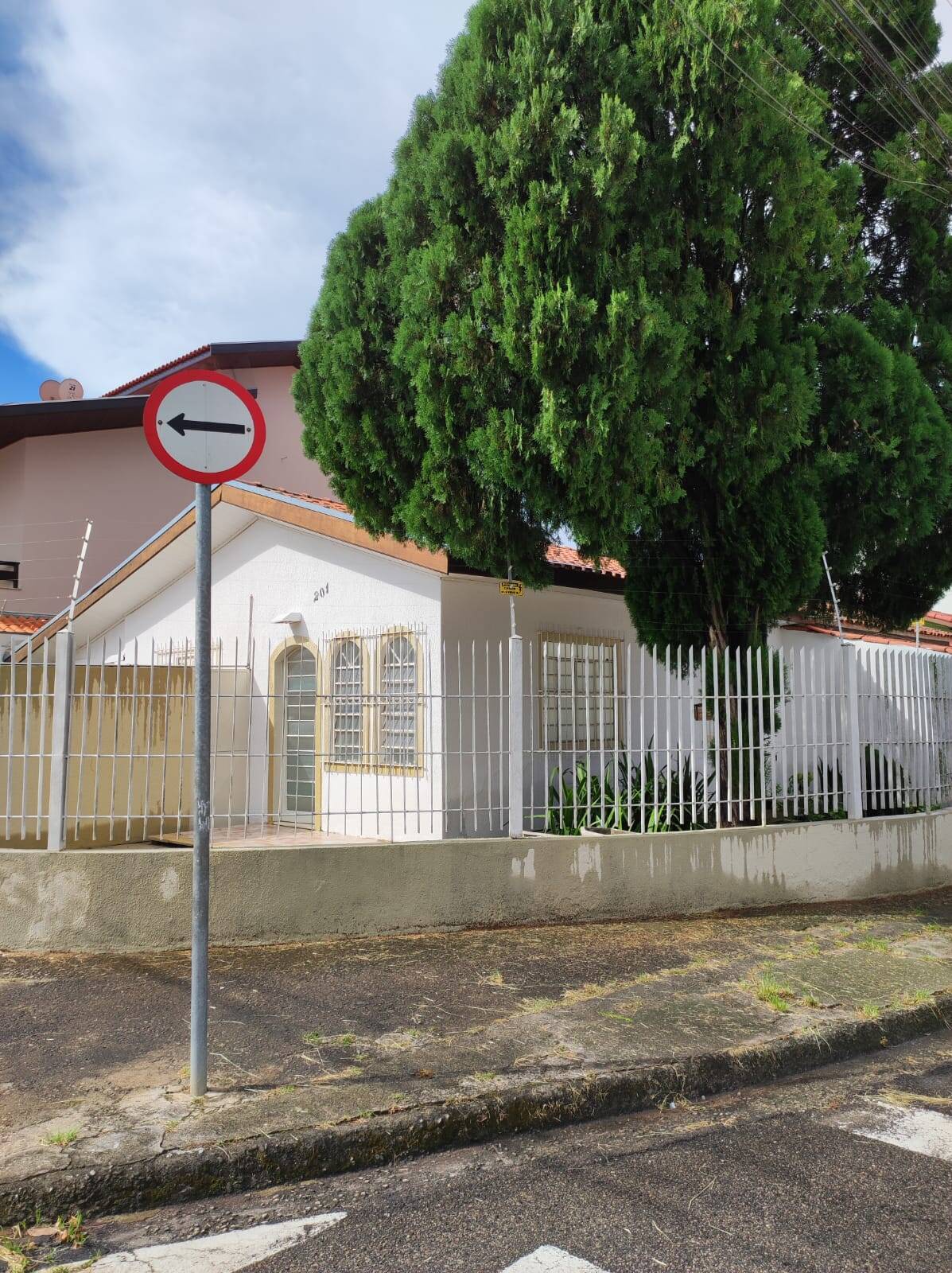 #CA0265 - Casa para Venda em São José dos Campos - SP