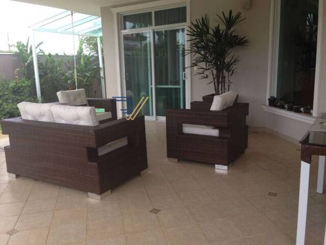 Casa para Venda em Jacareí - 4