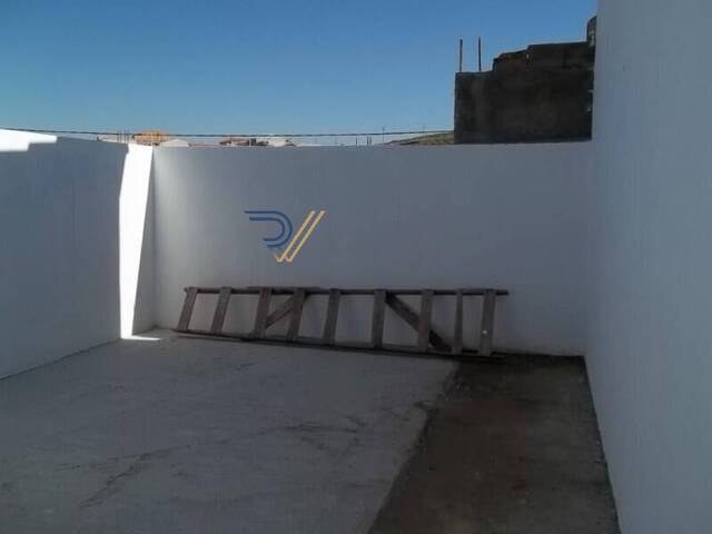 Casa para Venda em São José dos Campos - 5