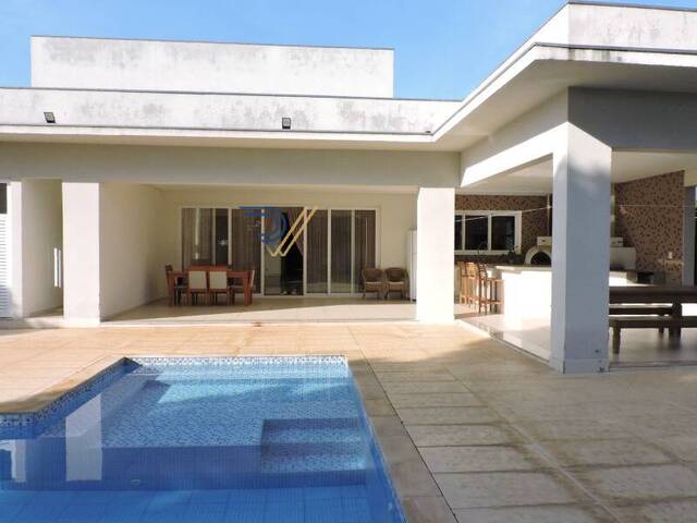 #CA00155 - Casa para Venda em Jacareí - SP - 2