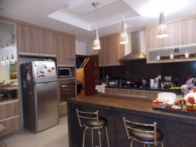 Casa para Venda em Jacareí - 4