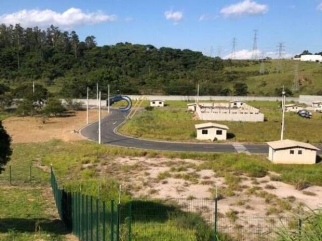 Terreno para Venda em Jacareí - 4