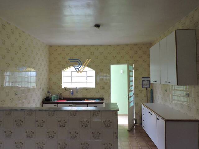 Casa para Venda em São José dos Campos - 5