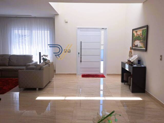 Casa para Venda em Jacareí - 5