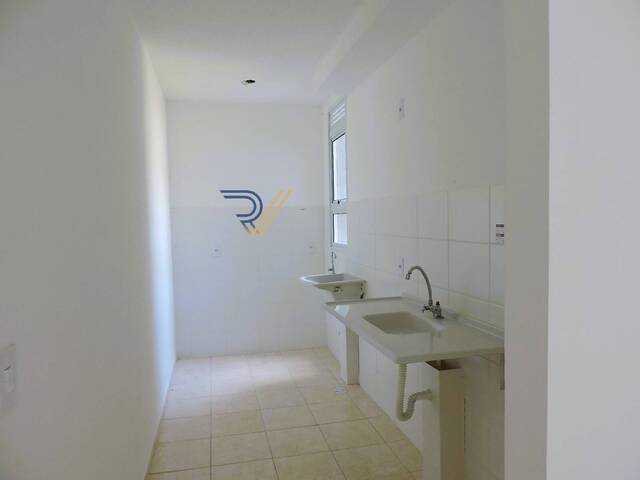 #235 - Apartamento para Venda em Jacareí - SP - 2