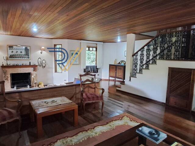 Casa para Venda em Campos do Jordão - 4