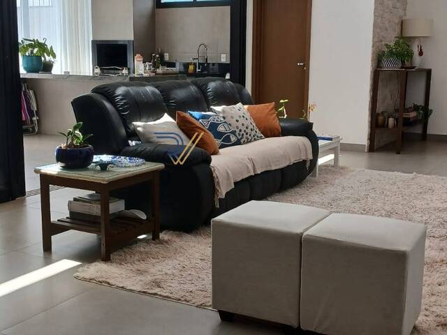 Casa para Venda em Caçapava - 4