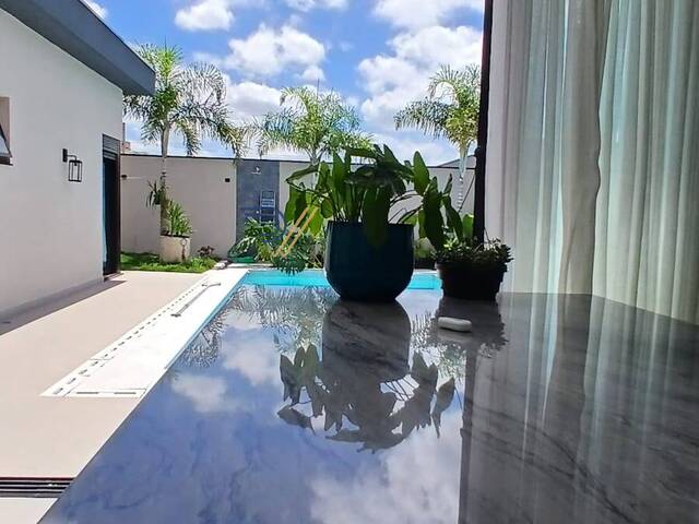 #CA0272 - Casa para Venda em Caçapava - SP - 2