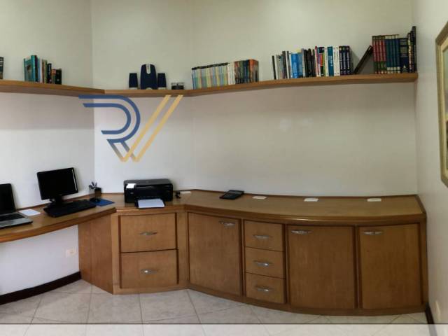 Casa para Venda em Jacareí - 4