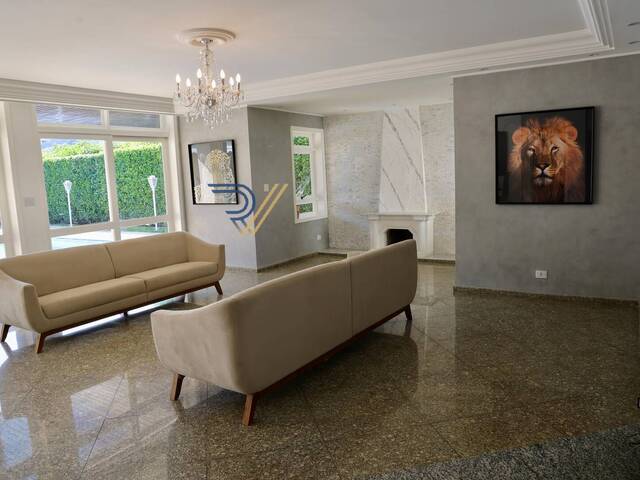 #279 - Casa para Venda em Jacareí - SP