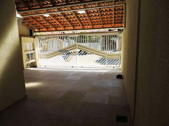 Casa para Venda em São José dos Campos - 5