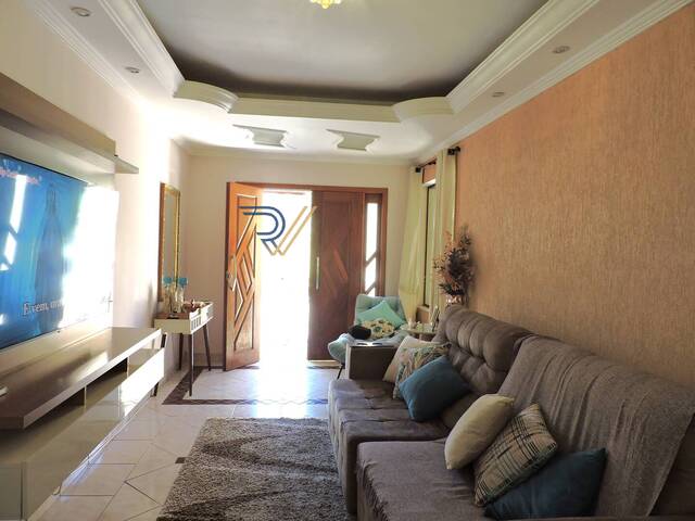Casa para Venda em São José dos Campos - 5