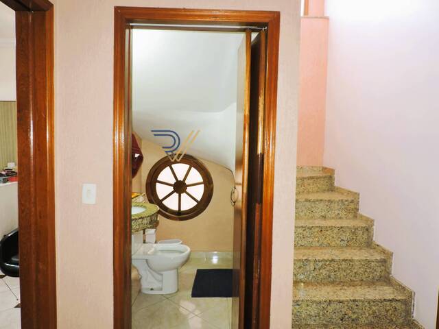 Casa para Venda em São José dos Campos - 5