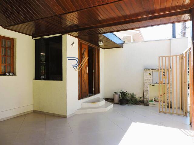 Casa para Venda em São José dos Campos - 2